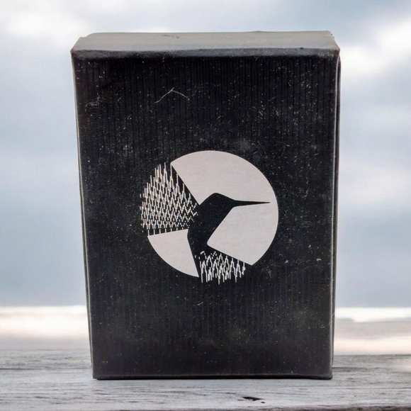 Colibri Branded Black Box with Hummingbird Logo 3x4 In - Picture 1 of 6